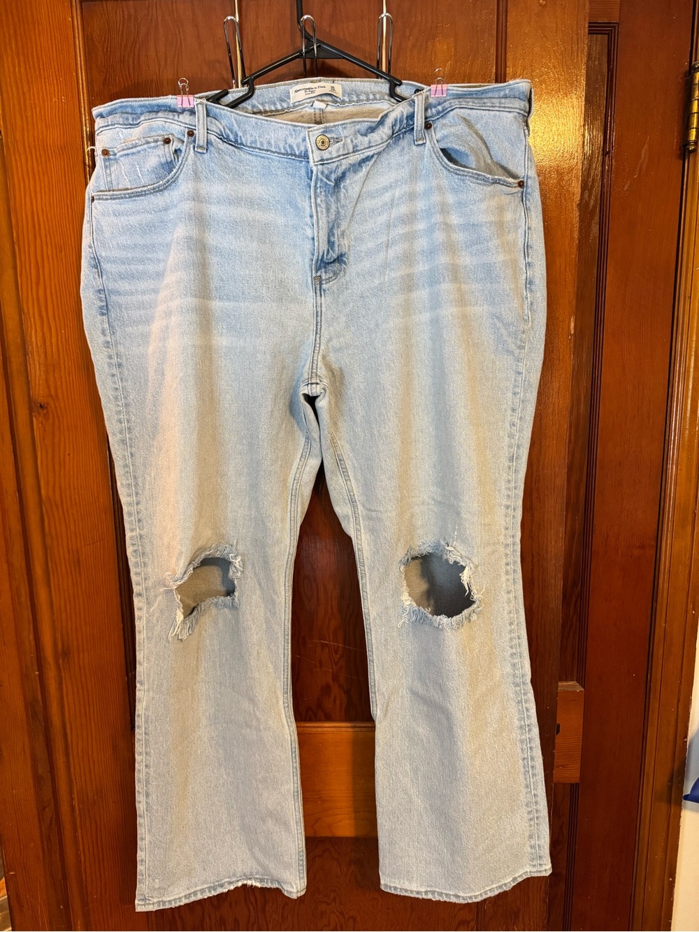Abercrombie curve love- low rise wide leg